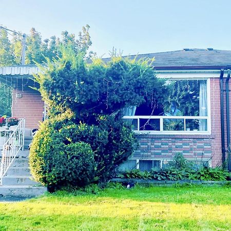 Toronto Bed & Breakfast - Free Parking Exterior foto